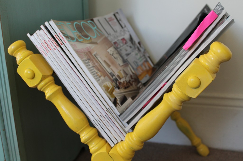 Magazine-Stand-Yellow-after